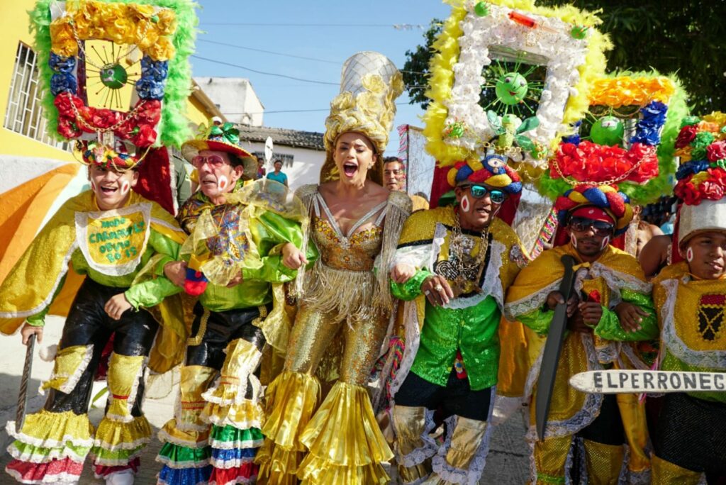 La tradición de la Fiesta ondeó su bandera dando apertura al Carnaval de Barranquilla 2023