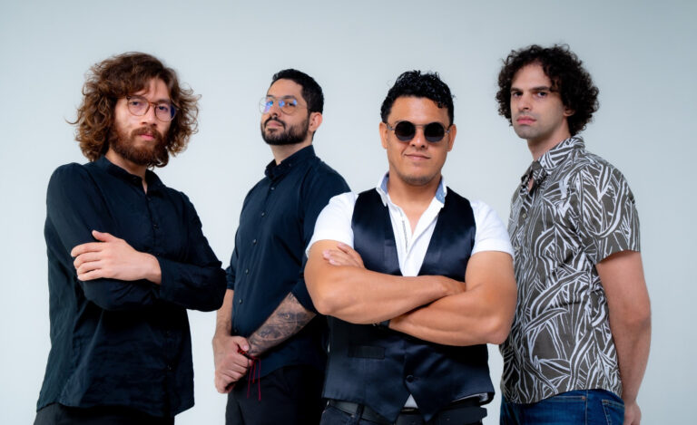 Sin Tendencia-Rock