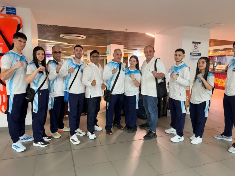 Deportistas de Taekwon-Do durante una competencia internacional.